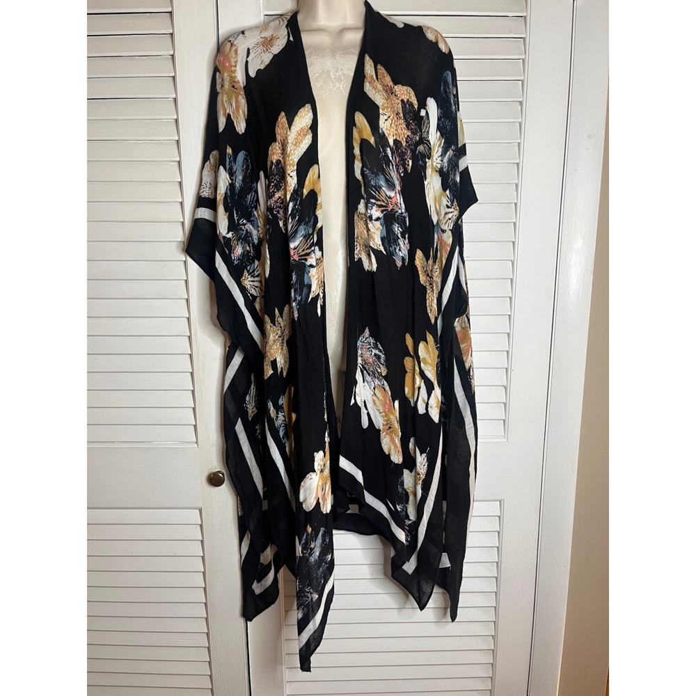 Coco + Carmen Floral Kimono Wrap Black Viscose Open Front Cardigan OS